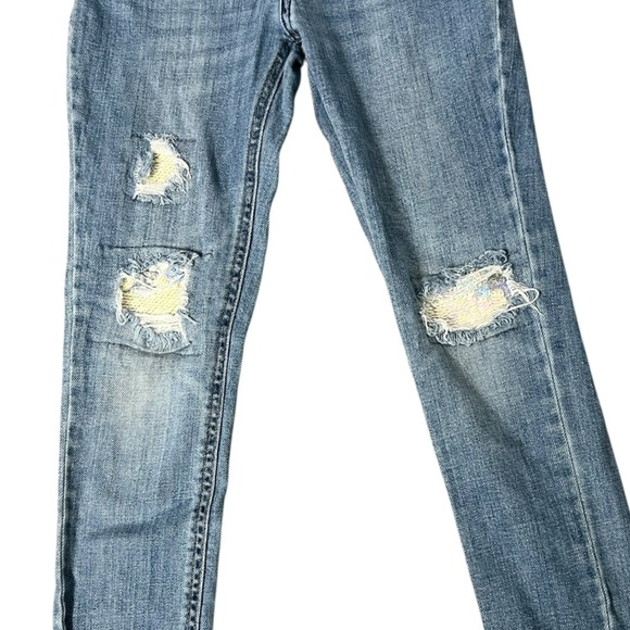 Cat & Jack Girl Distressed Blue Jeans W/ Iridescent Sequins - Size 8 - Picture 3 of 11